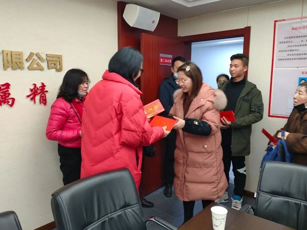 1611740984935588.jpg 南昌市總工會走訪慰問南昌市政建設(shè)集團(tuán)困難職工6005.jpg