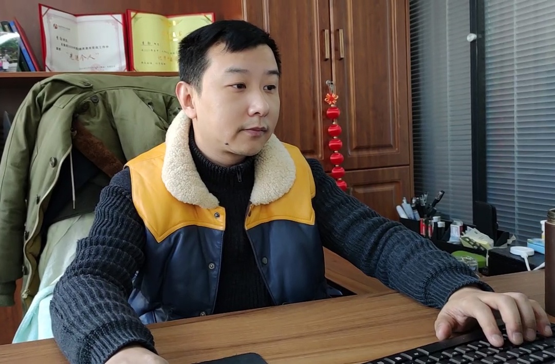 1646816037829692.jpg 南昌市政建設集團2021年優(yōu)秀中層李勛.jpg