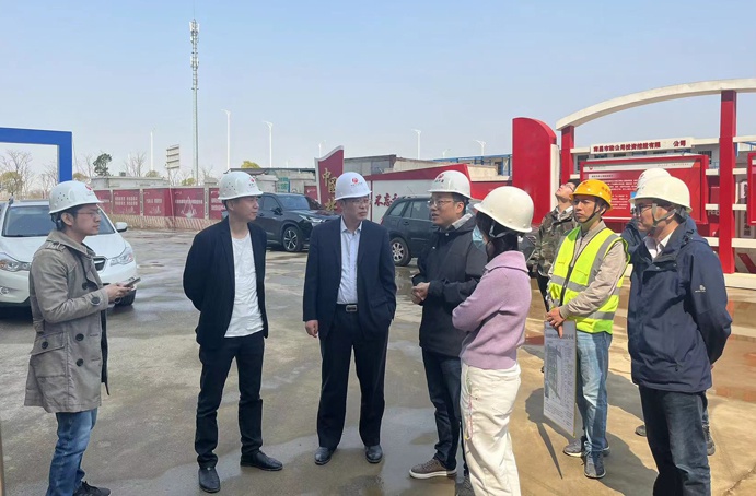 市政公用集團劉順保到朱橋東路項目、昌東三路項目、秦坊安置房項目調(diào)研